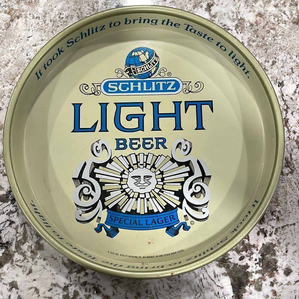 Vintage 1976 Schlitz Light Beer 12” Round Metal Serving Tray